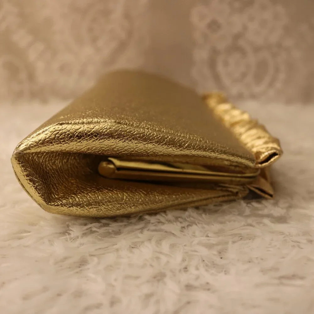 Vintage gold metallic clutch with gold chain and clasp 60's 70's evening wear